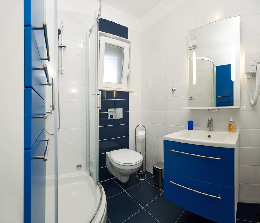 Apartmani Gavran سيفيد الغرفة الصورة